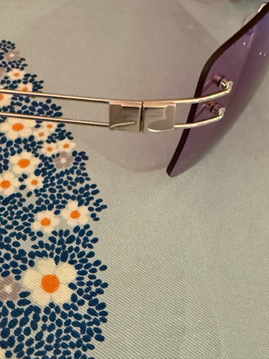 Rare Courreges Purple Shield Vintage Sunglasses - Frameless Design